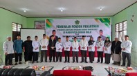Kemenag Riau Serahkan Bantuan Inkubasi Bisnis untuk 13 Pondok Pesantren