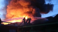 Kebakaran Hebat Hanguskan 13 Rumah Warga di Bagansiapiapi
