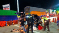 Angkut 20 Kg Sabu dan 6 Ribu  Pil Ekstasi, Minibus  Disergap di Gerbang Tol Pekanbaru- Dumai
