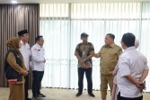 SF Hariyanto Dorong PMI Riau Kembangkan Bank Darah