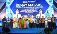Ribuan Anak Ikuti Sunatan Massal dalam Rangka HKG PKK dan HUT Pekanbaru