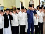 Bupati Kampar Tunaikan Sholat Idul Adha 1447 H di Masjid Al-Ihsan Islamic Center Bangkinang