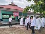 Jemaah Haji Rohul 2024 Praktek Haji di Kantor Kemenag Rohul