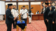 Pj Wali Kota Pekanbaru Serahkan SK 347 Pejabat Fungsional