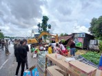 Bangunan Liar di Tanah Pemko Pekanbaru Dibongkar