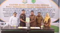Kejari Inhu Serahkan Aset Daerah Senilai Rp627 Juta Kepada Pemda