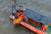 Basarnas Lakukan Evakuasi Kru Kapal  Pancaran Agility Meninggal  di  Perairan Selat Rupat