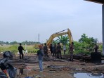 15 Rumah di  Bawah Jembatan Siak I Dibongkar
