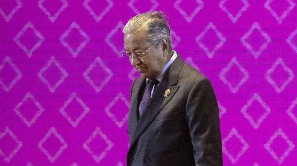 Mahathir Mohamad Kalah Telak di Pemilu Malaysia