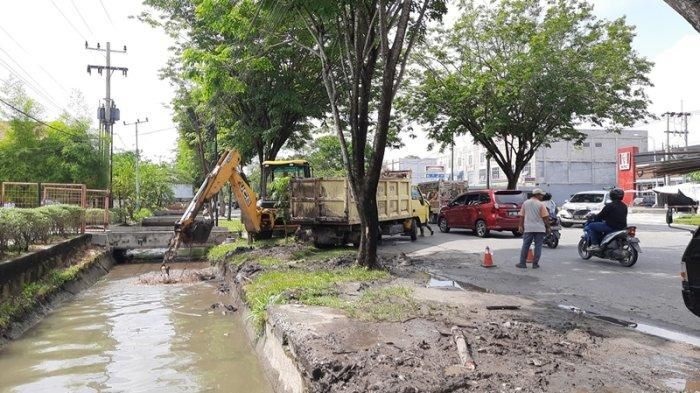 900 Kilometer Drainase Akan Dinormalisasi Tahun Ini