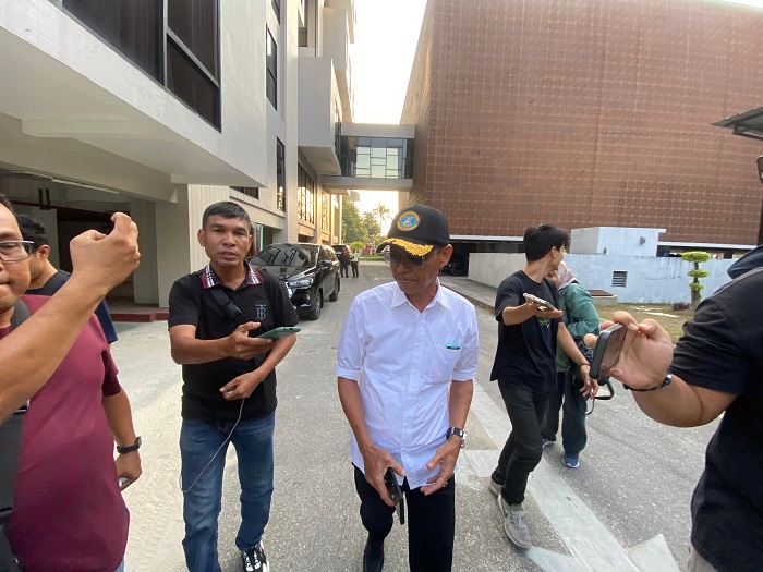 Mantan Bupati Rokan Hilir Afrizal Sintong Diperiksa Kejaksaan Tinggi Riau