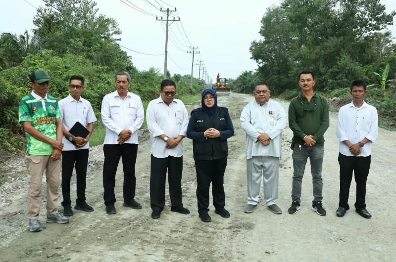 Pemkab Siak Gandeng Perusahaan Perbaiki Jalan Sungai Rawa-Tanjung Buton Sepanjang 6,4 Km