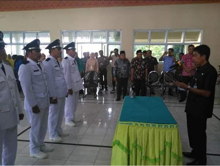 Bupati Mursini Lantik 4 Kades di Inuman