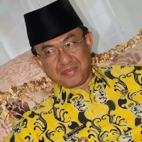 Selamat.... Bupati Inhil HM Wardan Dinobatkan Sebagai Bapak Kelapa