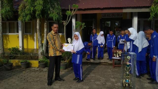SMA Negeri 2 Rambah Hilir-Rohul Raih Juara 1 Lomba Biologi Annual Competition UPP