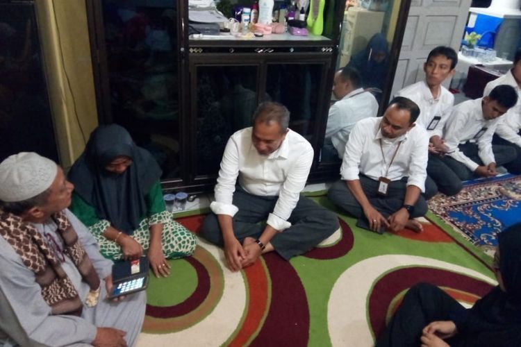 TRAGIS...Duka Keluarga Rizal, Istri dan Bayinya, Jadi Korban Lion Air JT 610 