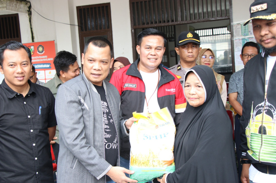 Pj Wali Kota Pekanbaru Tinjau Pasar Murah di Kulim