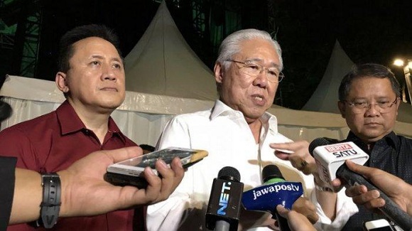'Nyanyian' Bowo Sidik, KPK Geledah Rumah Enggartiasto Lukita