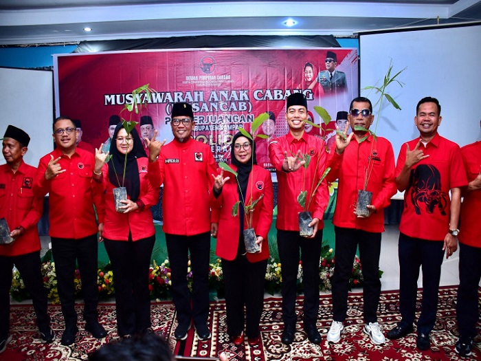 Misharti  Hadiri Musyawarah Anak Cabang PDI Perjuangan Se Kabupaten Kampar