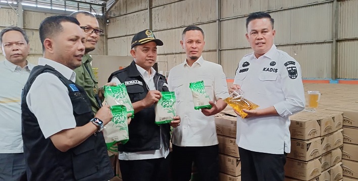 AMAN! Bulog Riau Kepri Stok 18.000 Ton Beras, 55.000 ton Minyakita dan 27.000 ton Gula