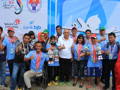 Raih 120 Medali, Gubri Siapkan Bonus Bagi Atlet PON dan Peparnas