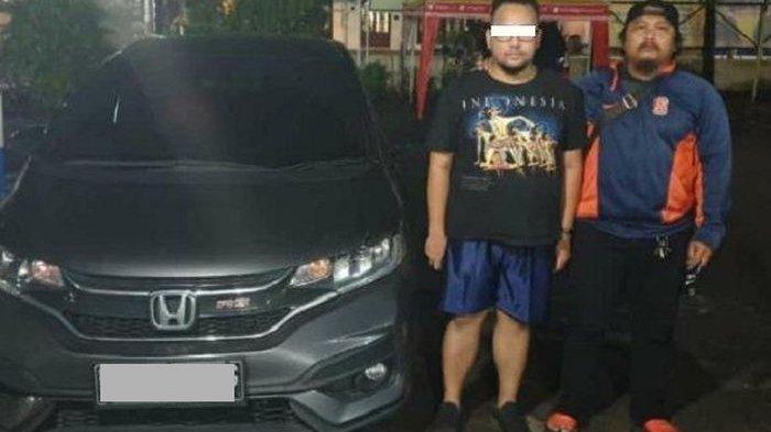 Konyol! Pria Ini Nekat Curi Mobil Honda Jazz, Ketahuan karena Lupa Bawa Istrinya & Ditinggal di TKP
