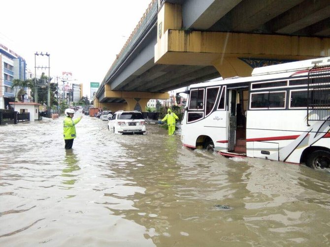 Pemko Pekanbaru Siapkan DED Penanggulangan Banjir