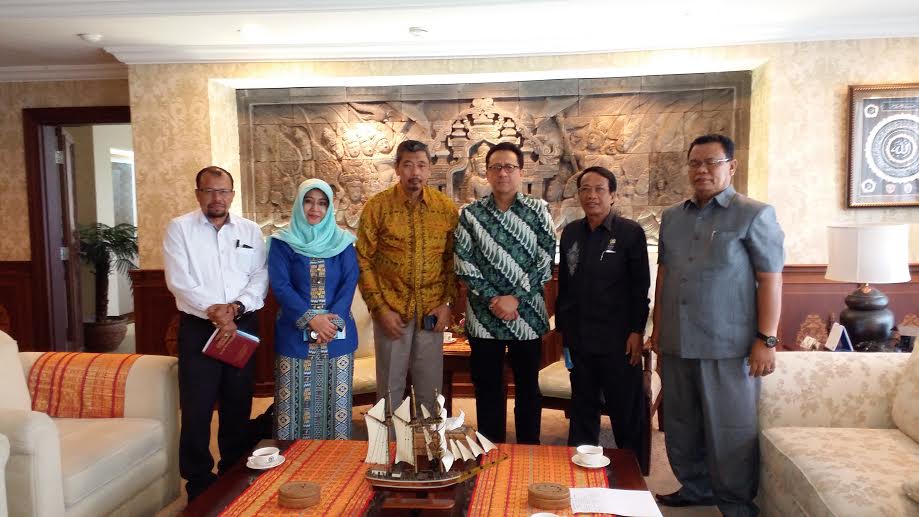Rektor UIN Suska Riau Temui Ketua  DPD RI