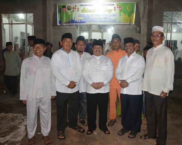 Bupati Bengkalis Berpesan, Masyarakat Jangan Berpecah Belah Pada Saat Pilkades