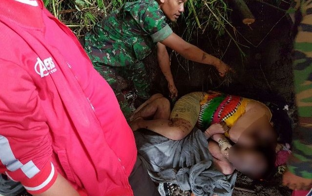 Tewas Tertimbun Longsor, Pasutri Ditemukan Berpelukan, Ini Penampakannya