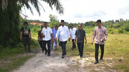 Mendadak, Bupati Kampar Datangi Kejari Kampar, Ada Apa?