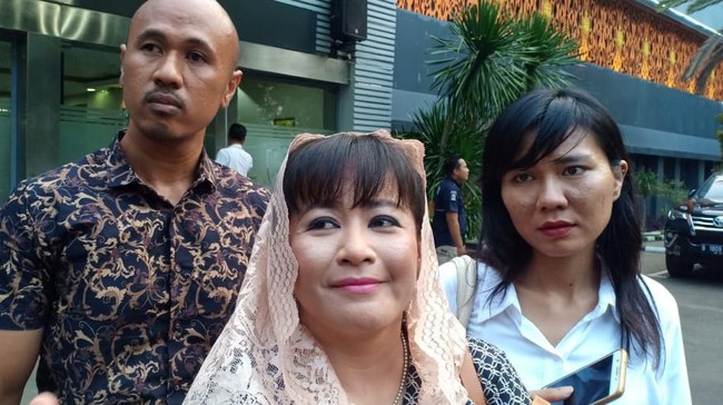 Novel Baswedan akan Lapor Balik, Dewi Tanjung: Masa Saya Harus Bilang Wow Gitu? 