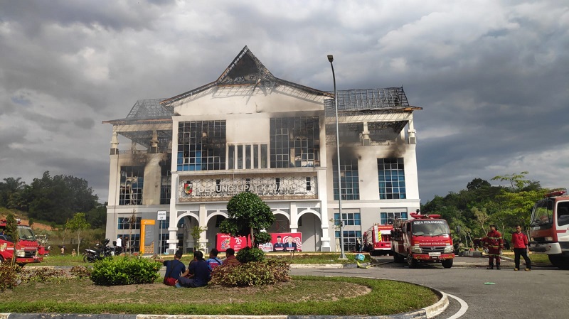 Pasca Kebakaran Gedung B9, Pelayanan Tiga OPD Terdampak Tetap Harus Berjalan