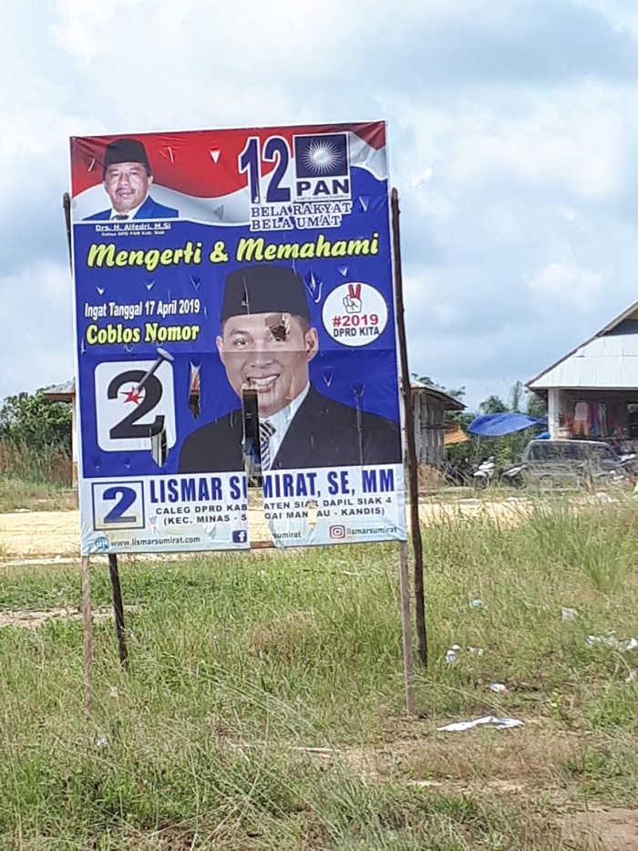 Tak Terima APK Dirusak, Lismar Sumirat Lapor Panwaslu