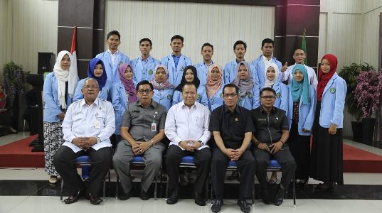 Bupati Irwan Sambut Kembalinya  Lulusan Politeknik Bandung dan UR Hasil Beasiswa Pemkab Meranti
