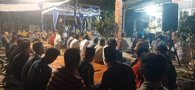 Silaturahmi di Logas Hilir, Ketua DPRD Kuansing Ajak Masyarakat Bantu Polisi Temukan Tahanan Positif Covid-19 yang Kabur