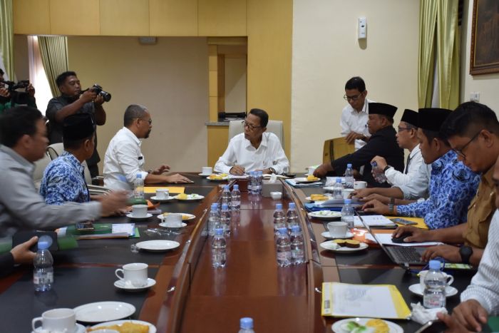 Bupati Azis Minta Gesa Seluruh Proyek Pambangunan di Kampar