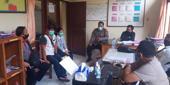 Salut! Sejumlah Warga Ini Kembalikan Uang Rp94 Juta yang Tercecer di Jalanan, Korban Sempat Syok dan Lemas