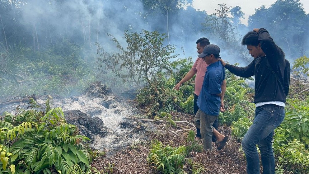 Tak Sampai 24 Jam Polres Bengkalis Ringkus Pembakar Lahan di Desa Pedekik