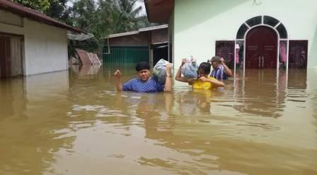 Ratusan Rumah di Tiga Desa di Kampar Terendam Banjir Sedalam Satu Meter