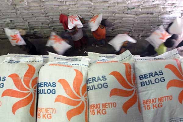 Bertambah, 1.097 Kepala Keluarga di Pelalawan Terima Rastra