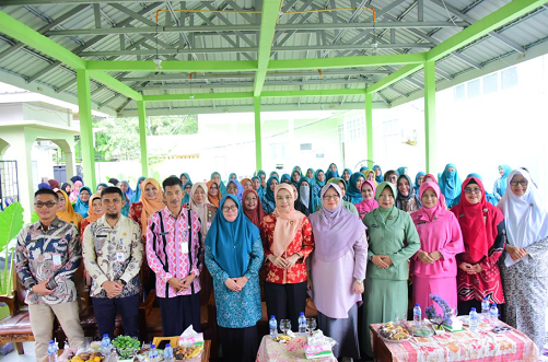 TP PKK Deteksi Dini Kanker Serviks Dengan Iva Test Gratis Bagi Masyarakat