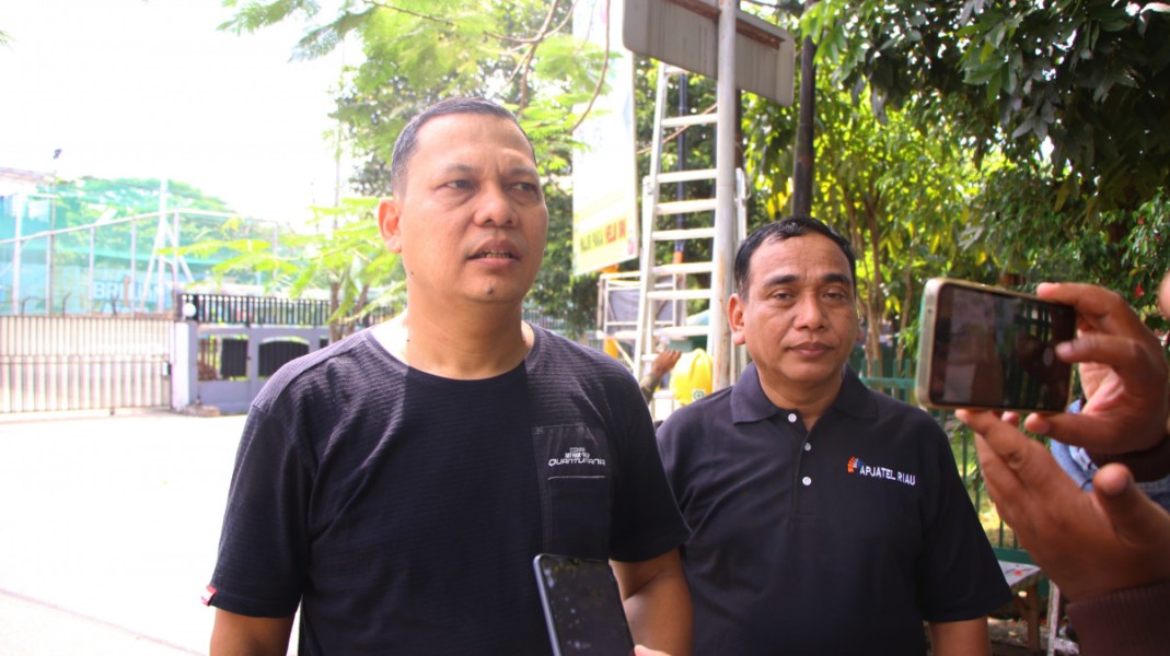 Pemko Pekanbaru Tegaskan Moratorium Tiang Baru, Provider Nakal Terancam Sanksi