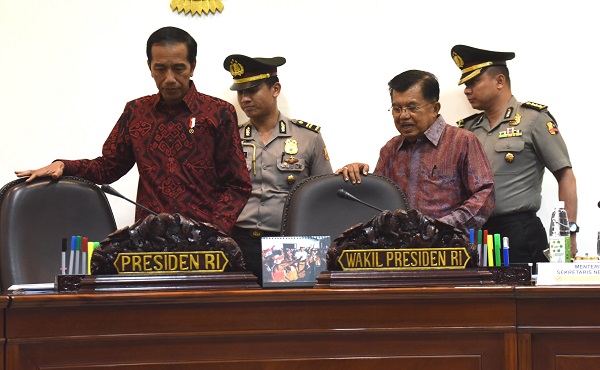 Listrik Padam di Pulau Jawa, Jokowi Panggil Sejumlah Petinggi Negara, Termasuk Menteri BUMN dan Dirut PLN