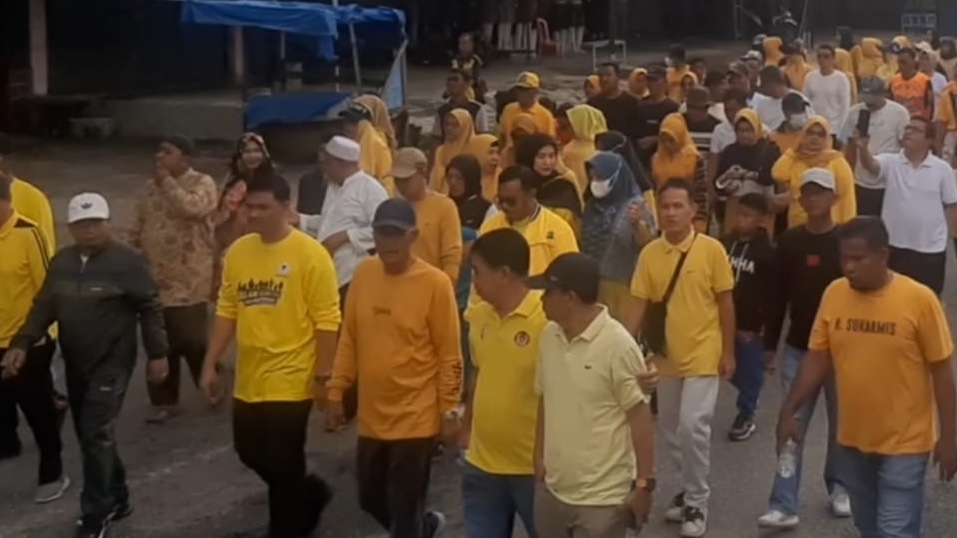 Ribuan Peserta Jalan Sehat  Di HUT Golkar Ke - 58, Ibu Hamil Peroleh Hadiah Utama HUT Golkar di Kuansing