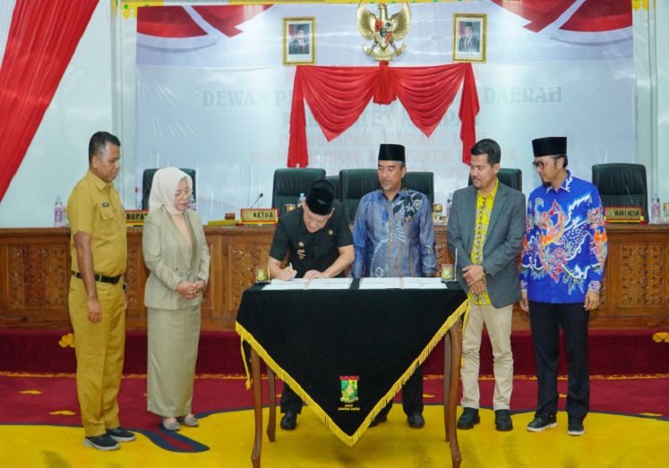 Pemkab dan DPRD  Kampar Sepakati KUA PPAS APBD 2025 Sebesar Rp3,14 Triliun