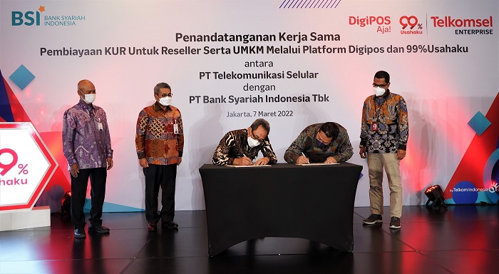 Telkomsel dan Bank Syariah Indonesia Hadirkan KUR Syariah Untuk Pembiayaan Mitra Reseller dan Pelaku UMKM