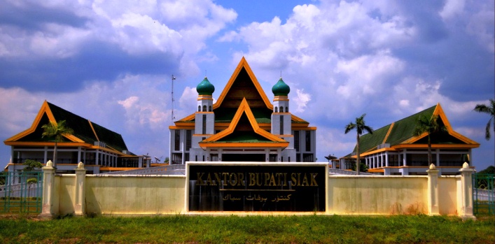 Siak Daerah Otonomi Tersukses, Meranti Perlu Perhatian