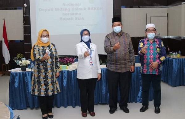 Bupati Siak Alfedri  Audiensi  kepada Plt Deputi ADPIN BKKBN