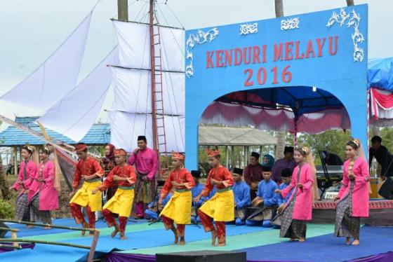 KENDURI MELAYU DI TENGGAYUN, Memaknai Budaya Melayu di Tengah Keindahan Alam...